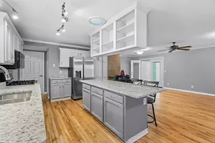 2528 Vanderbilt Ave, Portage, MI 49024 - Photo 9