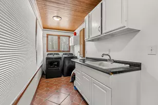 2528 Vanderbilt Ave, Portage, MI 49024 - Photo 15