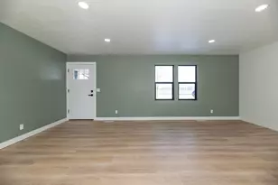 70908 Elkhart Rd, Edwardsburg, MI 49112 - Photo 9