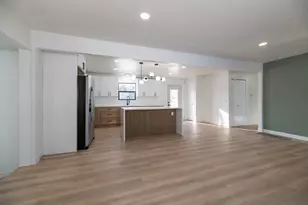 70908 Elkhart Rd, Edwardsburg, MI 49112 - Photo 7