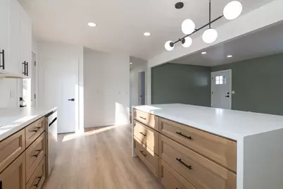 70908 Elkhart Road, Edwardsburg, MI 49112 - Photo 5