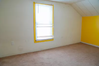 204 W Walnut Street, Albion, MI 49224 - Photo 7