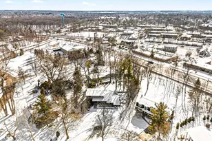 2460 Adare Rd, Ann Arbor, MI 48104 - Photo 59