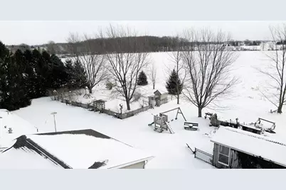 2598 Wildcat Road, Saint Johns, MI 48879 - Photo 35