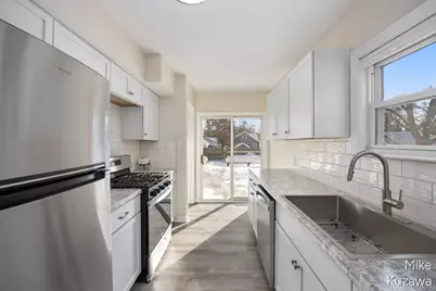 1112 Merritt Street SE, Grand Rapids, MI 49507 - Photo 11