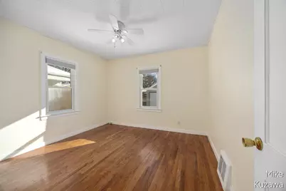 1112 Merritt Street SE, Grand Rapids, MI 49507 - Photo 13
