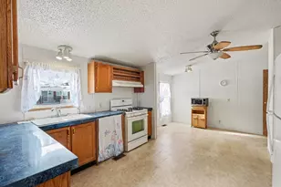 3567 Hollyfield Dr, Cedar Springs, MI 49319 - Photo 11