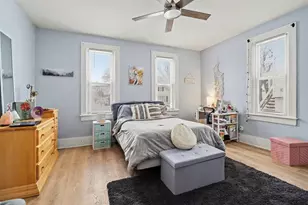 524 Davis St, Manistee, MI 49660 - Photo 9