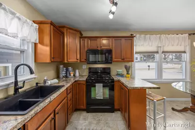 181 S Park Street, Cedar Springs, MI 49319 - Photo 5