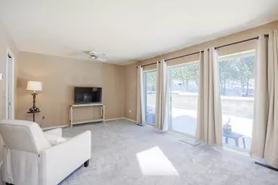 1472 Oakbrook East Drive, Rochester Hills, MI 48307 - Photo 11