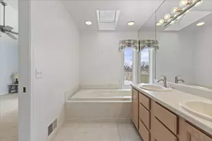 4853 Lone Oak Ct, Ann Arbor, MI 48108 - Photo 19