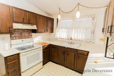 6040 N Hillman Road, Six Lakes, MI 48886 - Photo 9