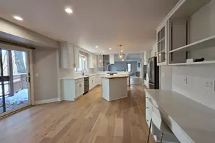 3427 E Dobson Pl, Ann Arbor, MI 48105 - Photo 3