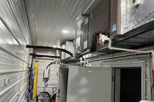 1981 Watkins Rd, Battle Creek, MI 49015 - Photo 17