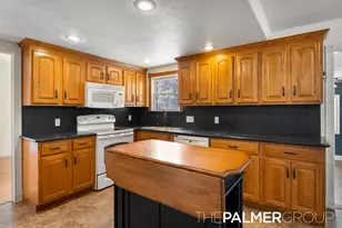 514 Vista Ln, Fremont, MI 49412 - Photo 9