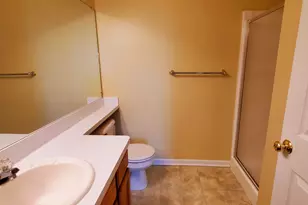 1354 Fox Pointe Cir, Ann Arbor, MI 48108 - Photo 19