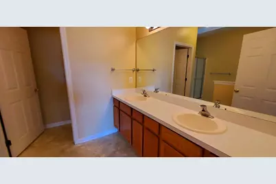 1354 Fox Pointe Circle, Ann Arbor, MI 48108 - Photo 23