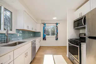 23628 Champaign St, Taylor, MI 48180 - Photo 13