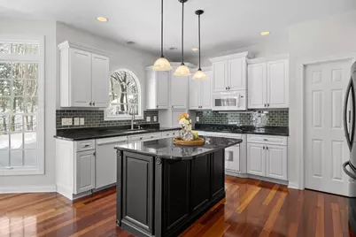 6480 Breezy Point Lane, Kalamazoo, MI 49009 - Photo 17