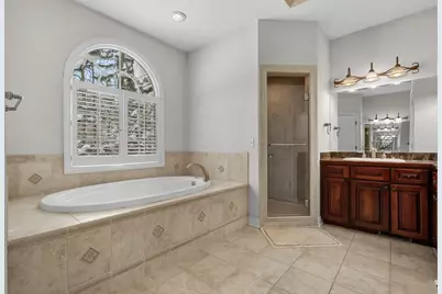 6480 Breezy Point Lane, Kalamazoo, MI 49009 - Photo 27