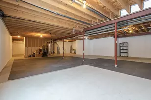 6480 Breezy Point Ln, Kalamazoo, MI 49009 - Photo 43