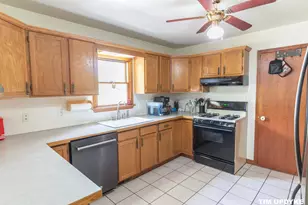 85 S Hilton Park Rd, Muskegon, MI 49442 - Photo 41