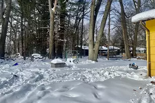 1055 Horton Rd, Muskegon, MI 49445 - Photo 9