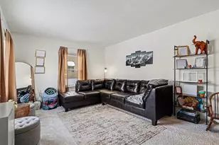 647 Stephanie St, Battle Creek, MI 49037 - Photo 3