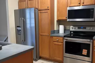 534 Constitution St, Canton, MI 48188 - Photo 7