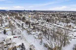 2146 Michael Ave SW, Wyoming, MI 49509 - Photo 5