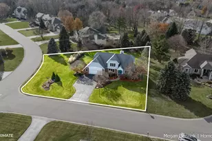 210 Bay Cir Ct, Holland, MI 49424 - Photo 39