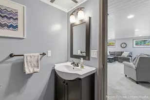 210 Bay Cir Ct, Holland, MI 49424 - Photo 31