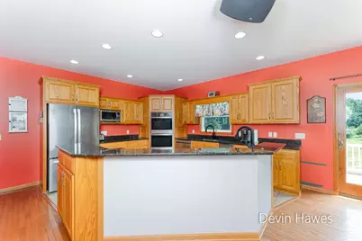 8565 W Cannonsville Road, Lakeview, MI 48850 - Photo 9