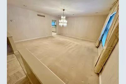 36744 Vargo, Livonia, MI 48152 - Photo 3