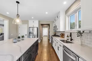 5210 Grande View Ln, Jackson, MI 49201 - Photo 9