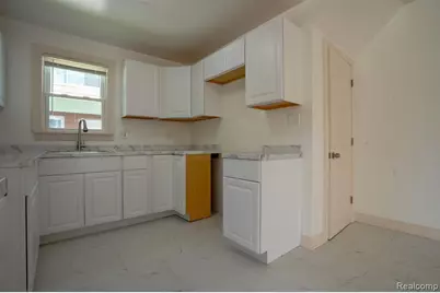 163 Moss Street, Highland Park, MI 48203 - Photo 15