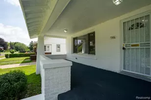 163 Moss St, Highland Park, MI 48203 - Photo 5