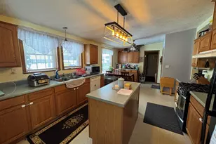 125 Coxon St, Concord, MI 49237 - Photo 5