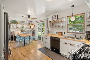 1827 Millbrook St SE, Grand Rapids, MI 49508 - Photo 11