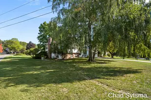 1827 Millbrook St SE, Grand Rapids, MI 49508 - Photo 29