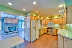 1031 S Durand St, Jackson, MI 49203 - Photo 5