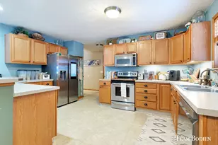 7302 High Timber Dr, Greenville, MI 48838 - Photo 9