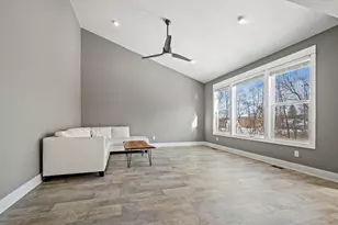 4330 Oak Timbers Dr NE, Grand Rapids, MI 49525 - Photo 7