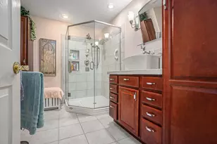 5428 Antiqua Cir, Kalamazoo, MI 49009 - Photo 15