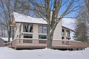 7333 River Ridge Rd, Canadian Lakes, MI 49346 - Photo 3