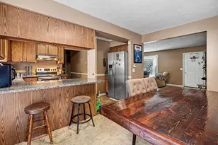 46574 33rd St, Paw Paw, MI 49079 - Photo 7