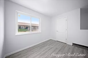 1041 Abbey Ct, Holland, MI 49423 - Photo 13