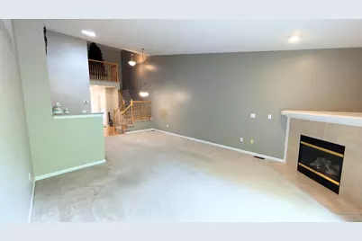 23721 W Lake Circle #14, Brownstown, MI 48183 - Photo 9