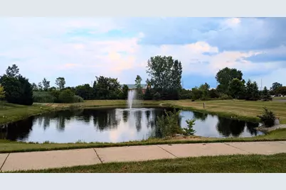 23721 W Lake Circle #14, Brownstown, MI 48183 - Photo 31