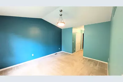 23721 W Lake Circle #14, Brownstown, MI 48183 - Photo 13